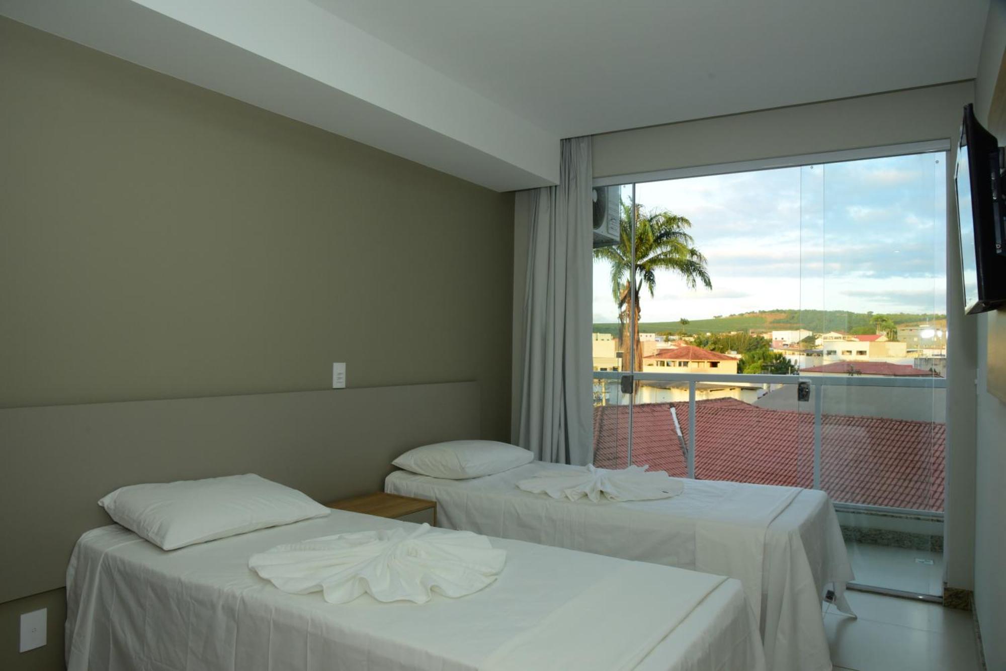 Jantorno Plaza Hotel Pinheiros (Espirito Santo) Exterior foto