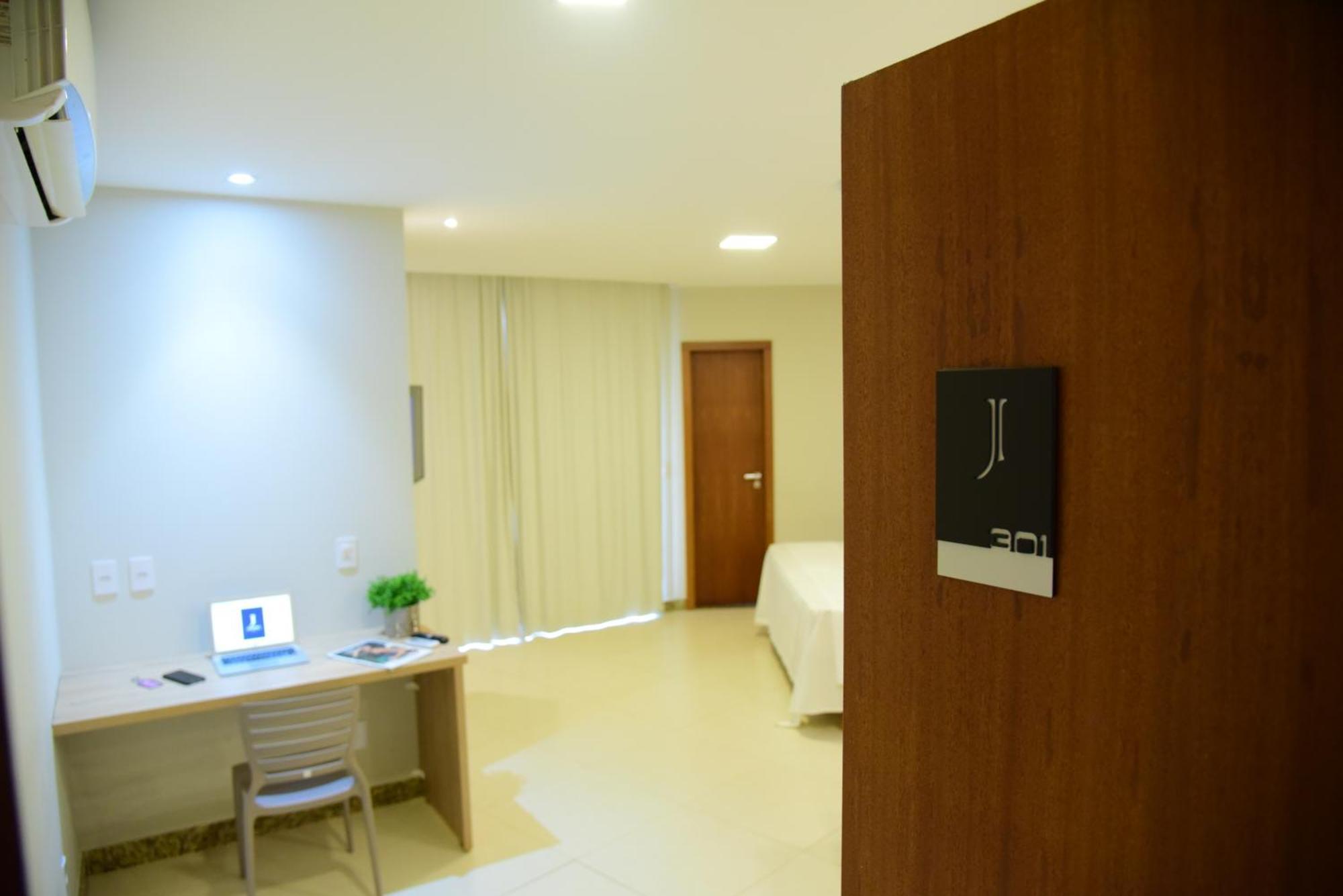 Jantorno Plaza Hotel Pinheiros (Espirito Santo) Exterior foto